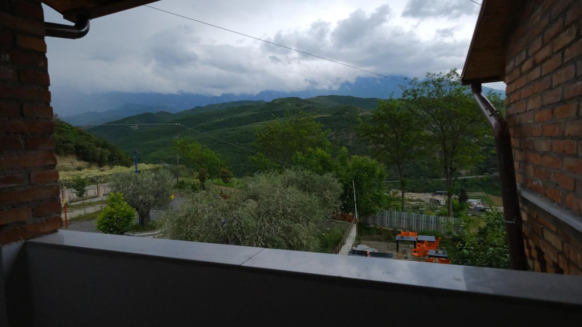 Salillari Guest House Berat Exterior photo