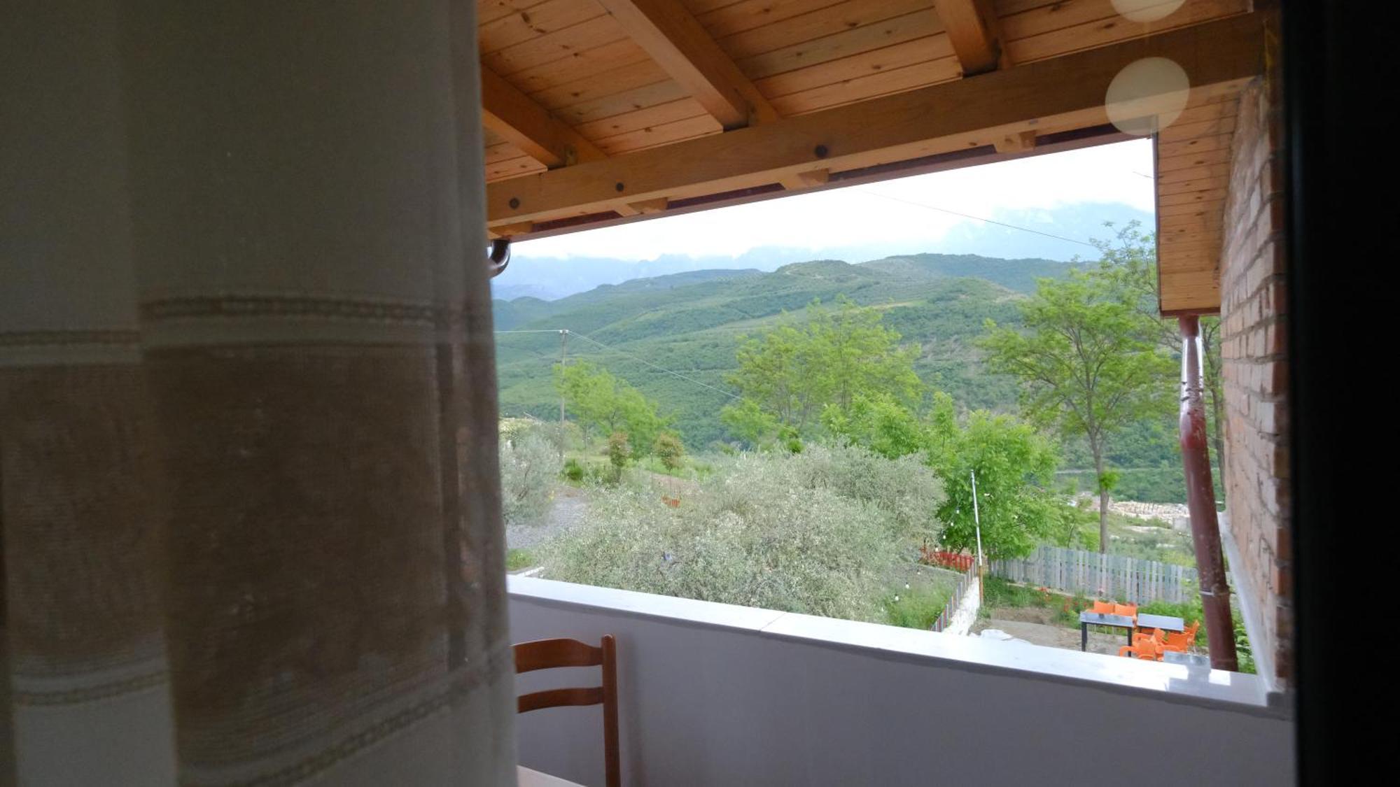 Salillari Guest House Berat Exterior photo