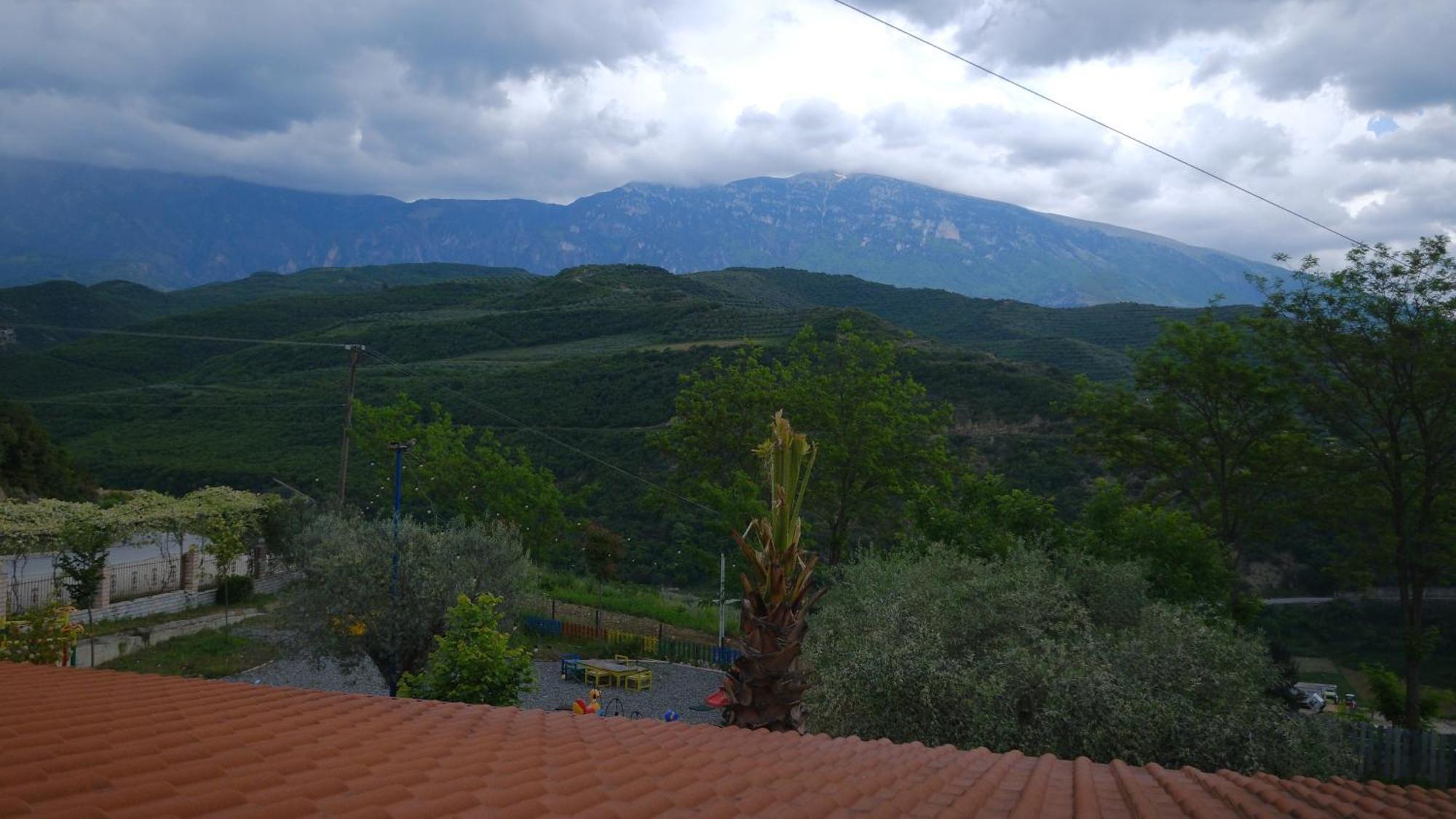 Salillari Guest House Berat Exterior photo