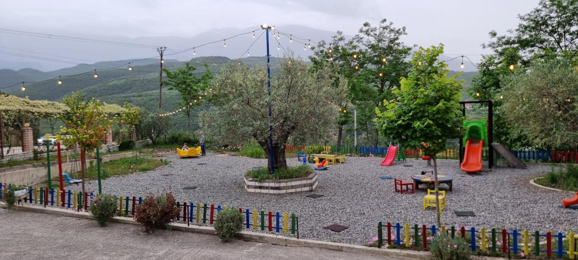 Salillari Guest House Berat Exterior photo