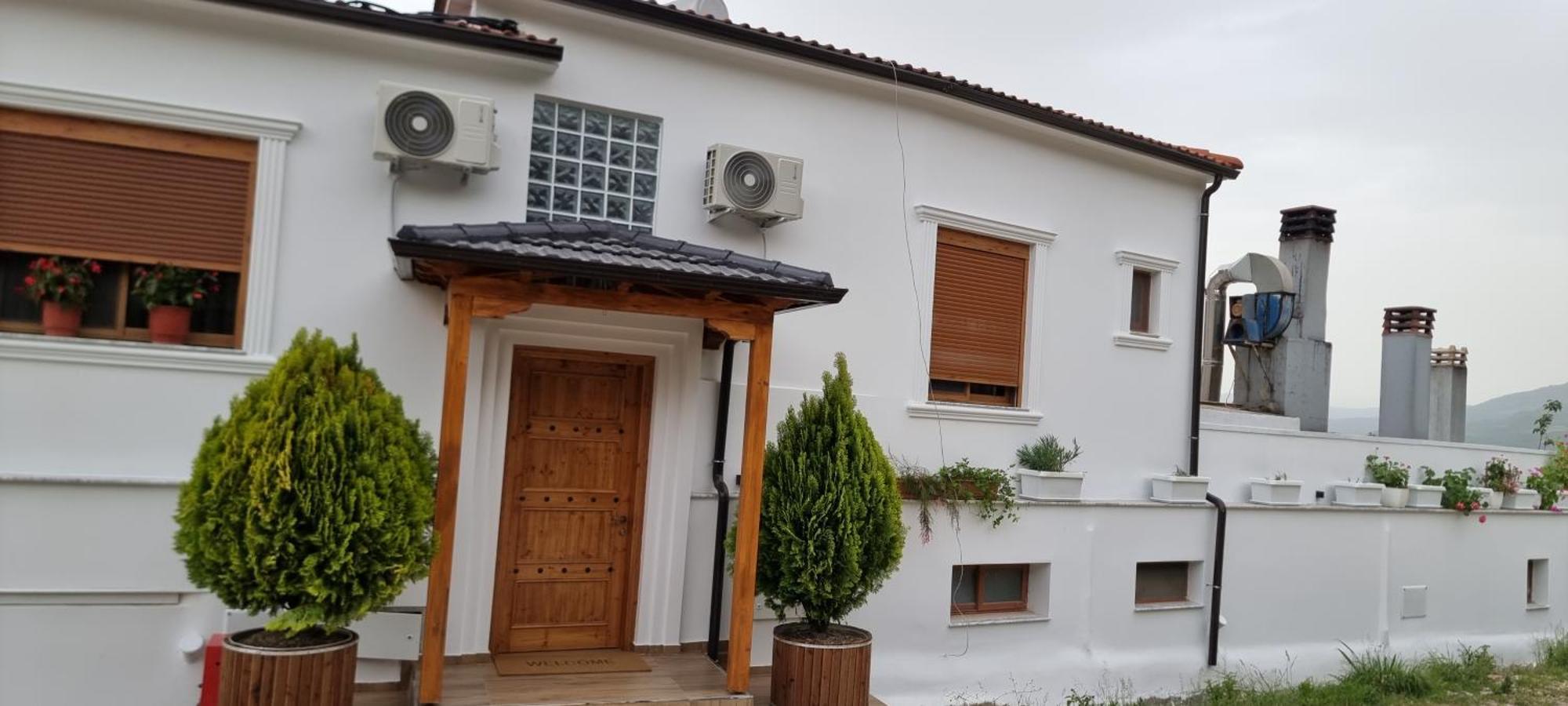 Salillari Guest House Berat Exterior photo