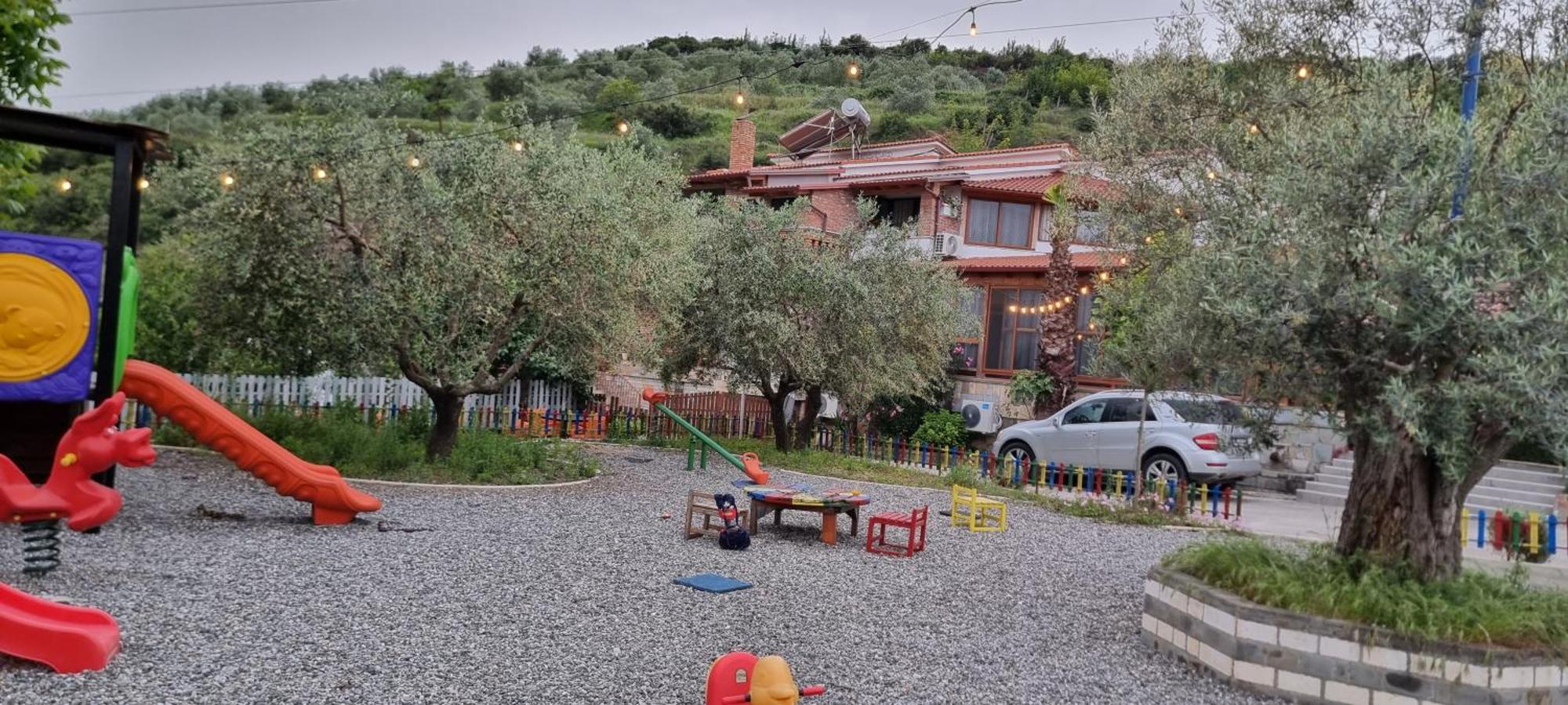 Salillari Guest House Berat Exterior photo