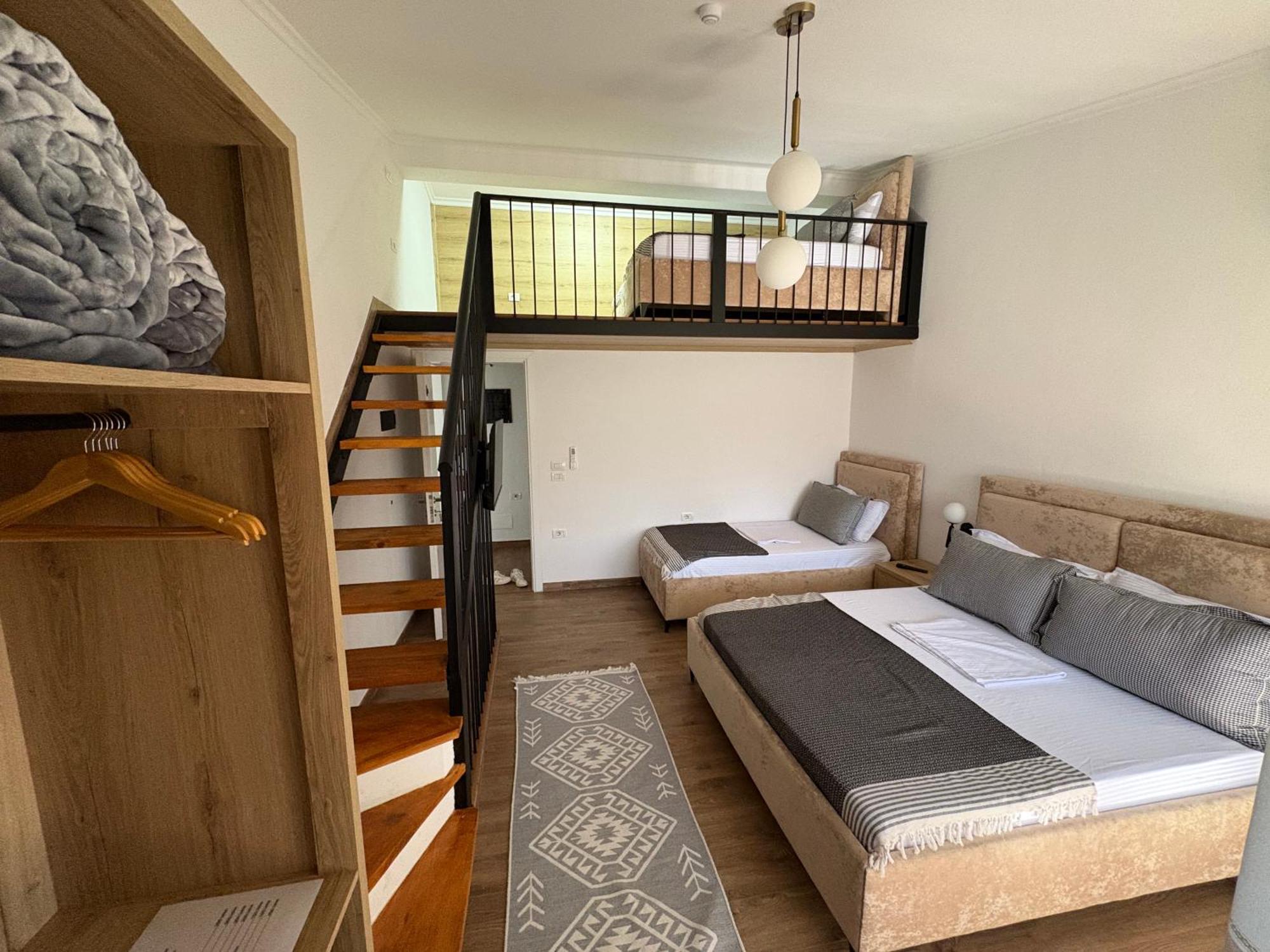 Salillari Guest House Berat Exterior photo