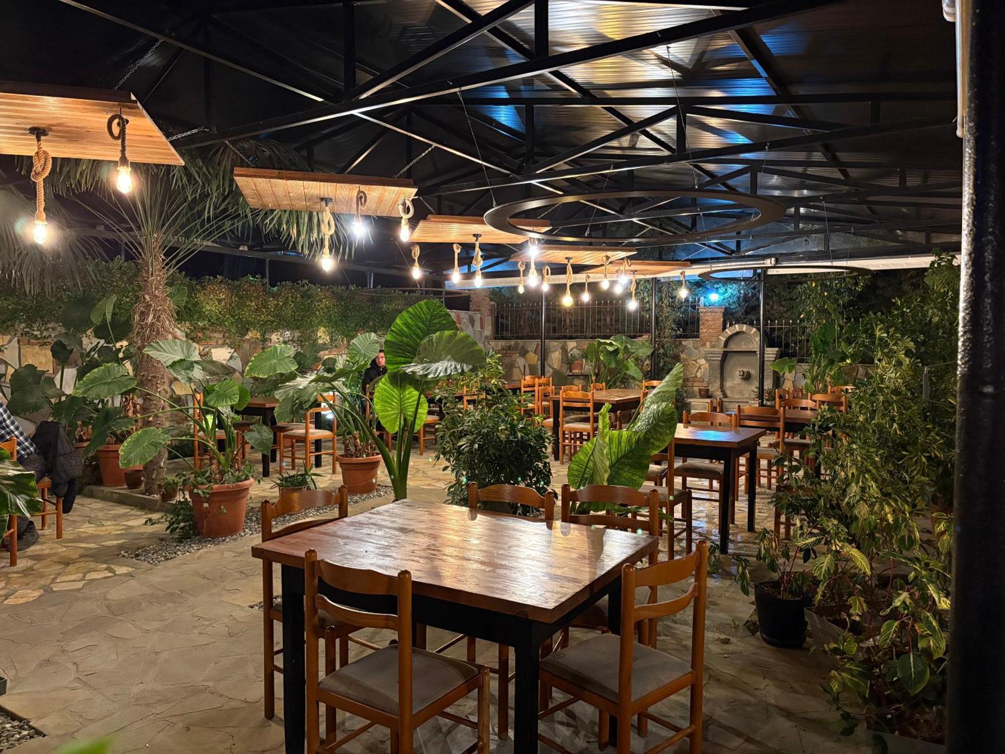 Salillari Guest House Berat Exterior photo